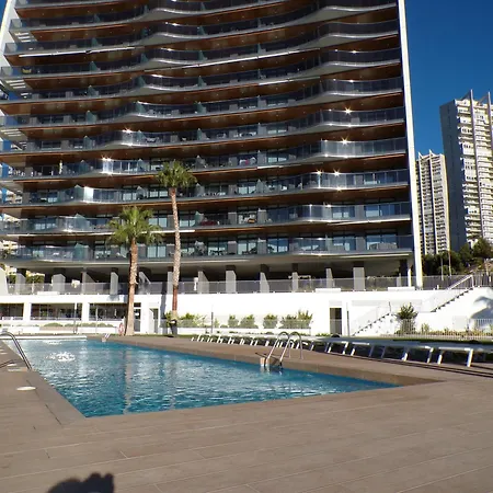 Sunset Waves By Gestaltur *