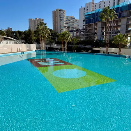 Sunset Waves By Gestaltur